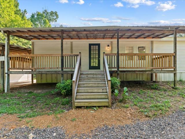 1237 North Pass