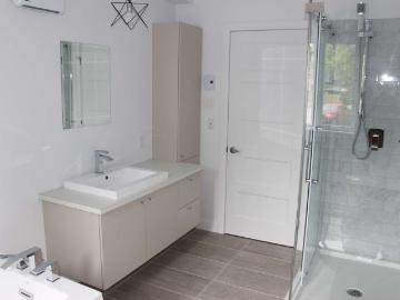 12385 rue des Fous de Bassan · 1er étage