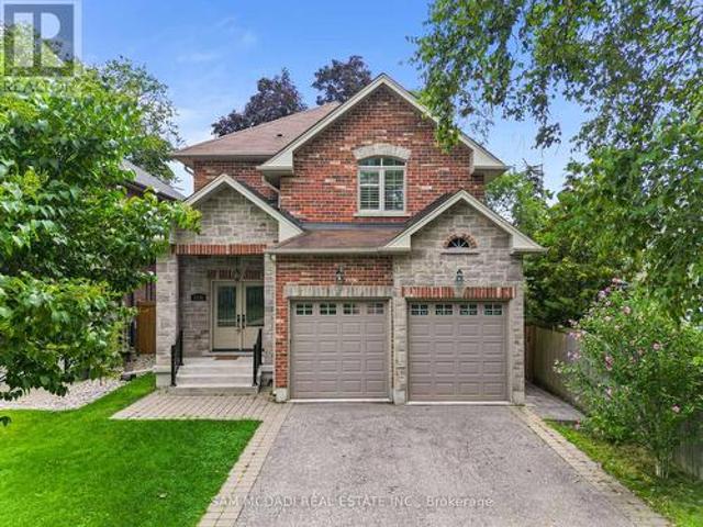 1238 Strathy Avenue, Mississauga, ON, L5E 2K6 house for sale | Listing ID W13718 | Royal LePage