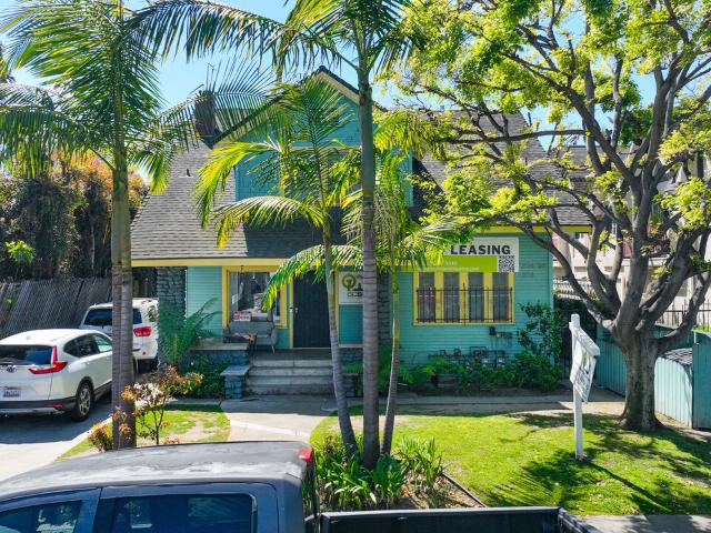 1238 W 30th St, Los Angeles, CA 90007 | MLS #26767