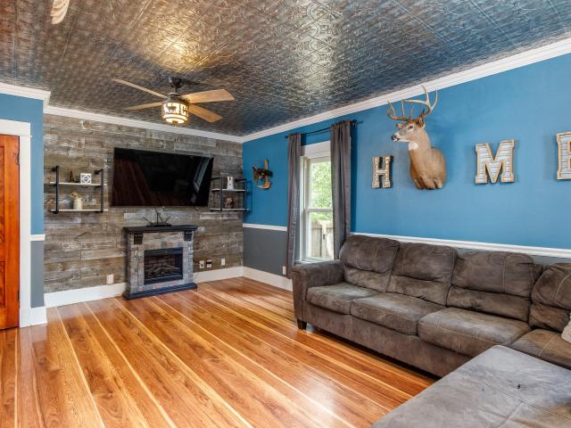 1238 7th Street