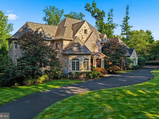 1239 Daleview Drive