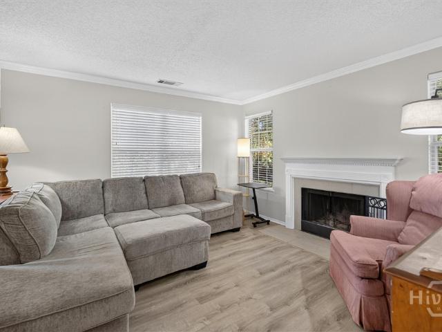 12300 Apache Avenue 806