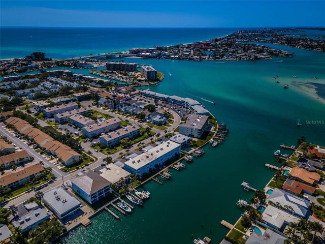 12305 3rd St E, Unit 2, Treasure Island, FL 33706 | MLS #U8232