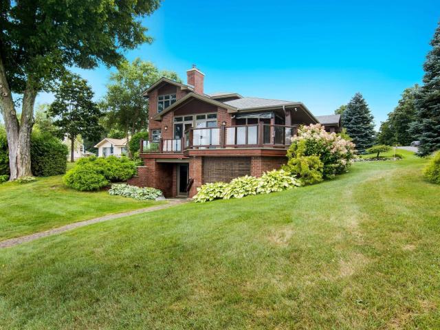 12305 3rd St, Kewadin, MI