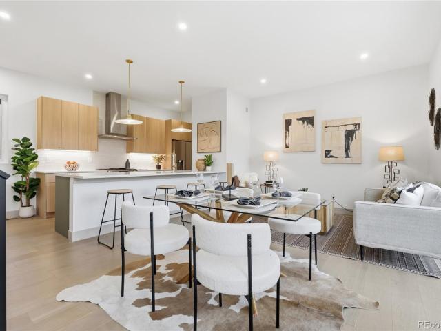 1230 n zenobia street # 1