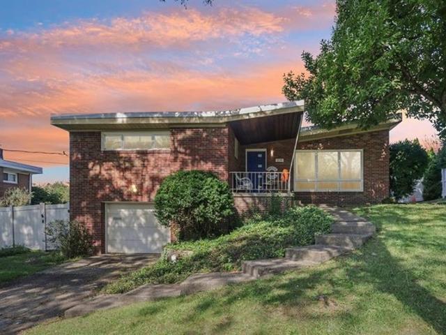 1230 Northwestern Dr, Monroeville, PA 15146