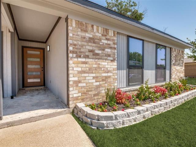 1230 Cielo Vista Drive