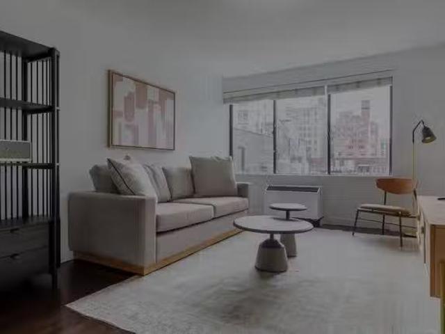 1230 Elm St, Downtown 2 Bedroom 1 Bath