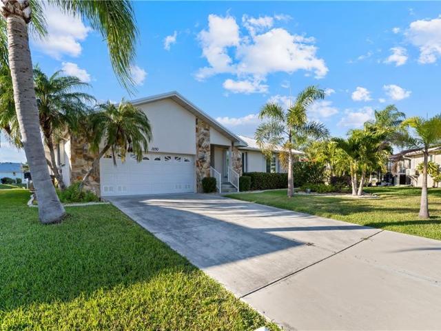 1230 Swan Ct, Punta Gorda, FL 33950 | MLS #226009