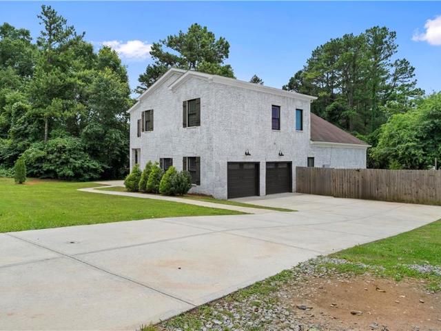 1230 Shallowford Road