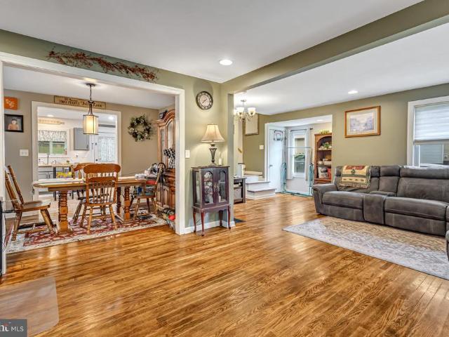 12313 Shadoe Hollow Road NE