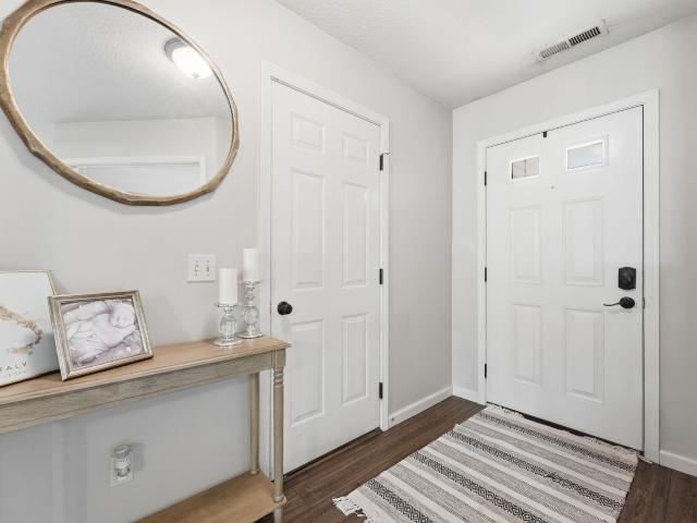 12311 Hummingbird Cove