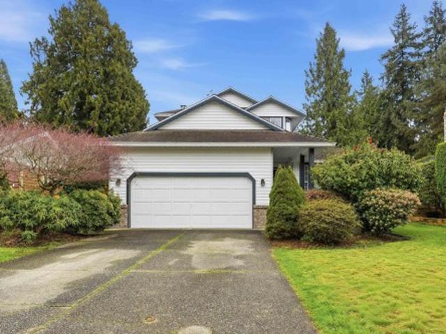 12316 Southpark Crescent, Surrey, BC, V3X 2C1 house for sale | Listing ID R3145 | Royal LePage