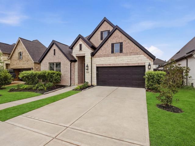 12318 Palmetto Drive