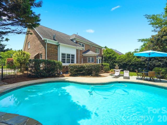 12319 Summer Breeze Court