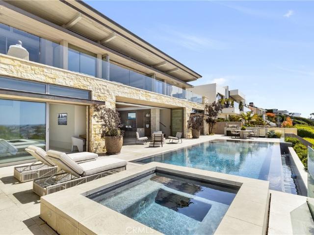 1231 Dolphin Ter, Corona del Mar, CA 92625 | MLS #NP26047