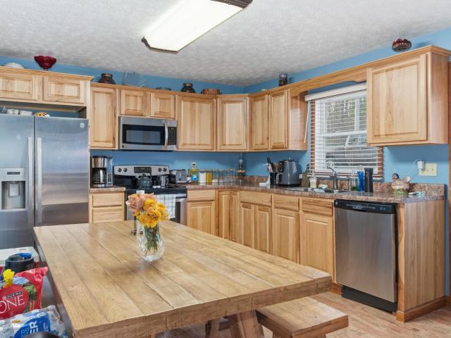 1231 Rockcastle Lakeshore Drive