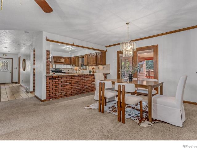 1231 49th Ave Ct