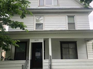 1231 8TH 3 Bedroom Apartment for Rent at 1231 8th St Se, Minneapolis, MN 55414 Dinkytown