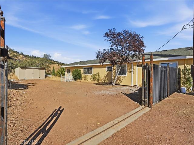 12322 Lakeview Drive