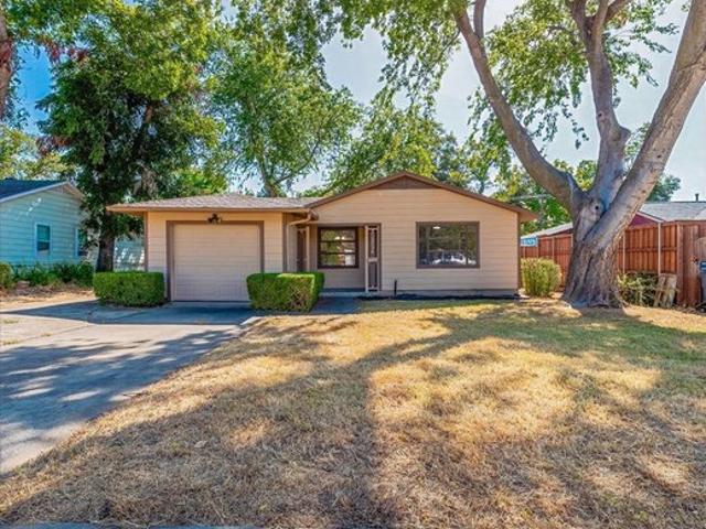 12326 Dandridge Dr, Dallas, TX 75243