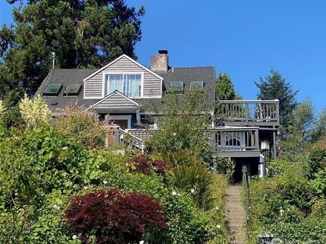 1232 nd Ave NE, Seattle, WA 98125