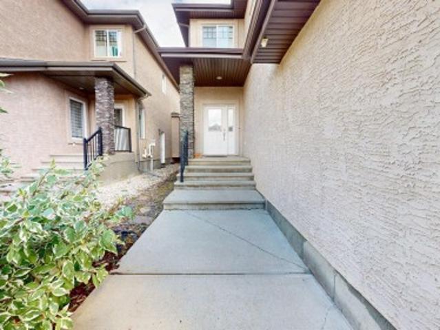 1232 Cunningham Drive Sw, Edmonton, AB, T6W 0R6 house for sale | Listing ID E4507 | Royal LePage