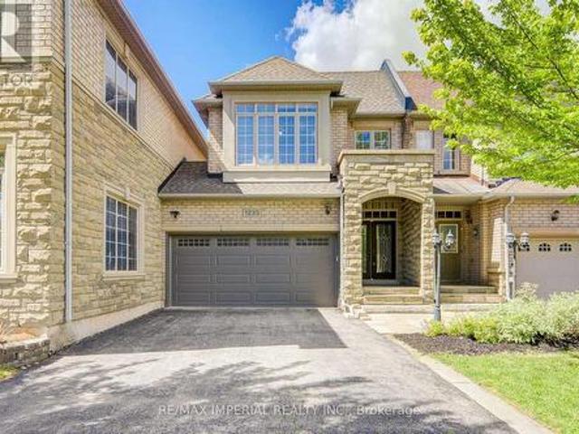 1233 Agram Drive, Oakville, ON, L6H 7P1 house for sale | Listing ID W13704 | Royal LePage