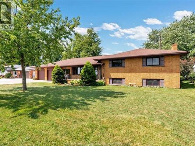 1233 County Rd 27, Lakeshore, ON, N8L 1B7 house for sale | Listing ID 26020 | Royal LePage