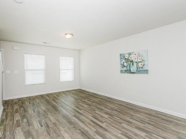 1233 Fescue Road