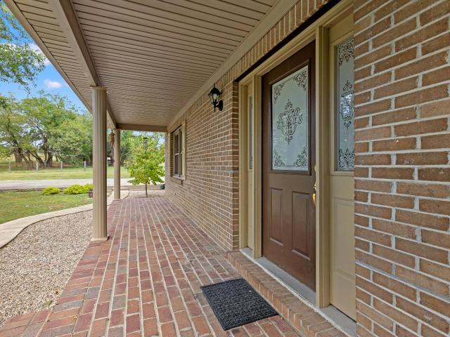 1233 Johnson Road
