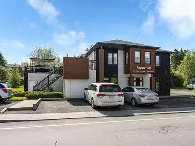 1233Z 1235Z Rue Du Sud, Cowansville, QC, J2K 2Y9 commercia.