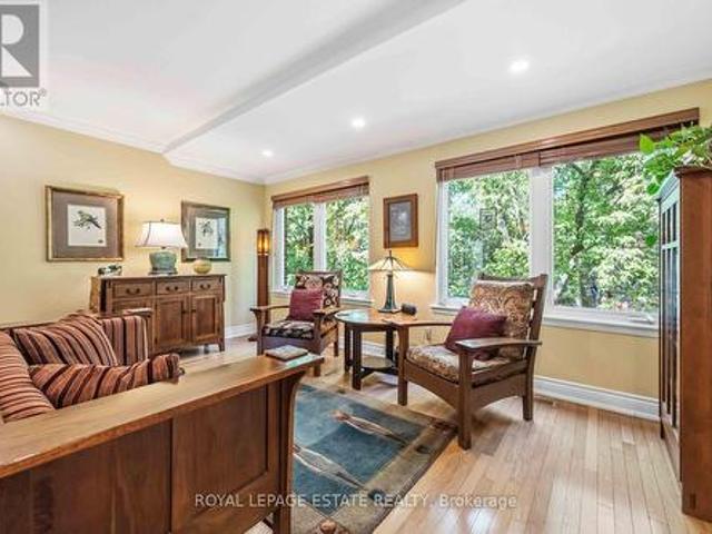 123 90 Edgewood Avenue, Toronto, ON, M4L 3H1 townhouse for sale | Listing ID E13539 | Royal LePage