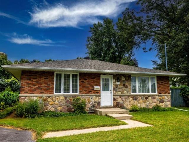 123 9E Avenue, L'Île Perrot, QC, J7V 8V1 house for sale | Listing ID 15373 | Royal LePage
