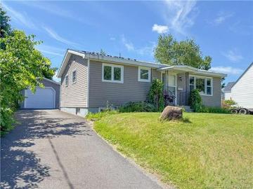 123 Cambridge St, Woodstock, NB, E7M 1E1 house for sale | Listing ID NB142219 | Royal LePage