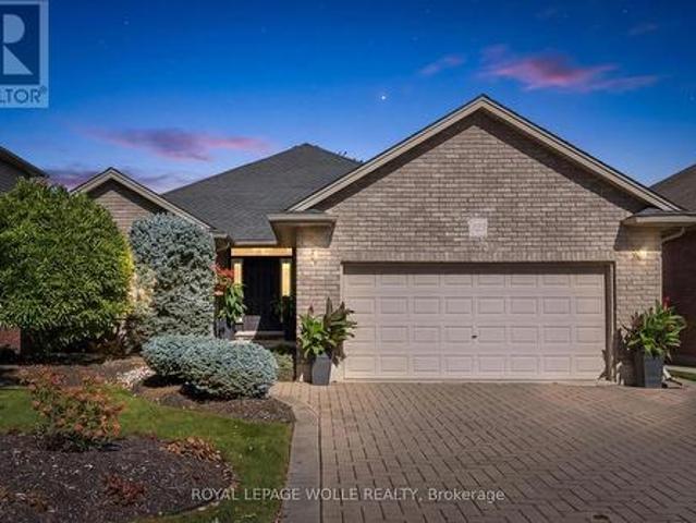 123 Cardinal Drive, Woodstock, ON, N4T 0A1 house for sale | Listing ID X13871 | Royal LePage