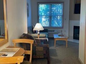 123 Center St, Unit 309
