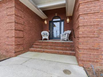 123 Chambers Road