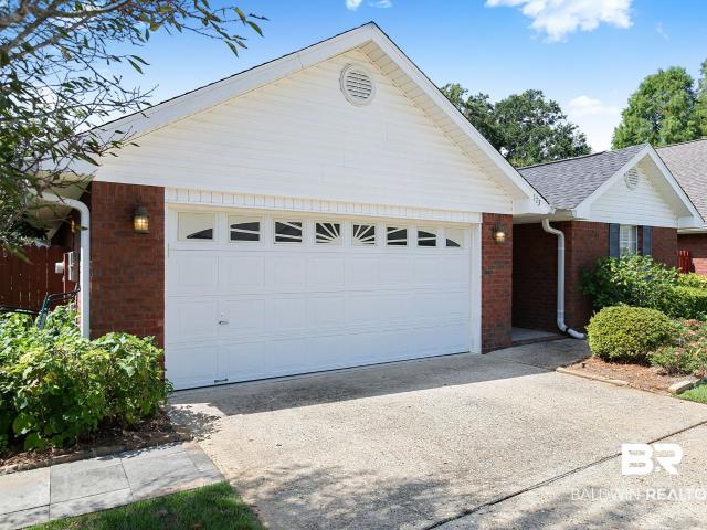 123 Cypress Ln