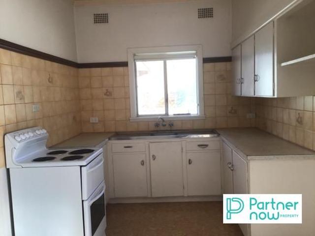 1/23 Anthony Road, TAMWORTH NSW 2340