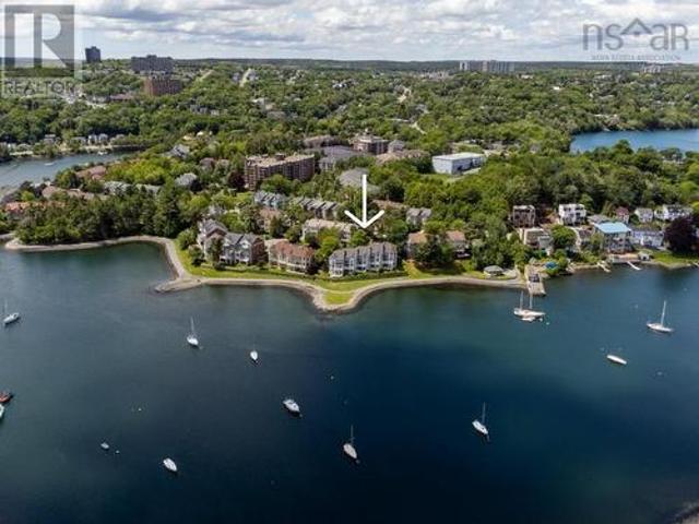 123 Anchor Drive, Halifax, NS, B3N 3B9 Luxury Townhouse for sale | Listing ID 202619 | Royal LePage Carriage Trade Luxury Properties