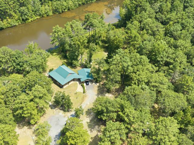 123 Anchor Point