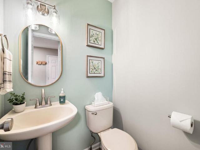 123 Azalea Circle