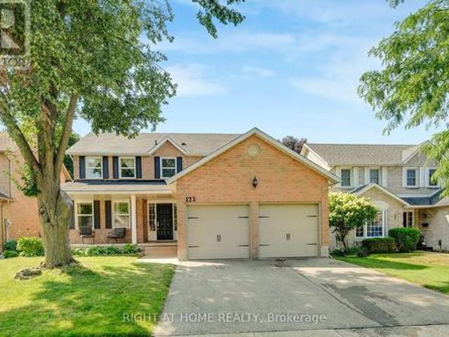 123 Benn Drive, Cambridge, ON, N1T 1E7 house for sale | Listing ID X13622 | Royal LePage