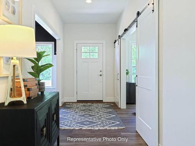 123 Blue Mountain Boulevard