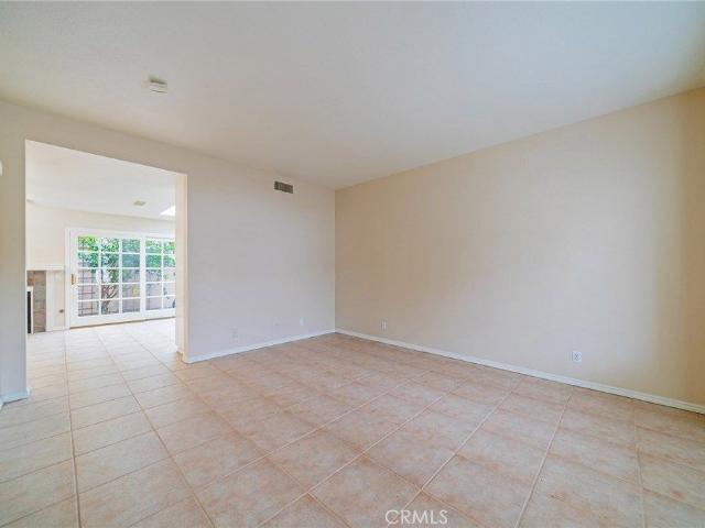 123 Goldenrod #74, Irvine, US, CA