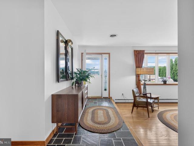 123 Donald Avenue