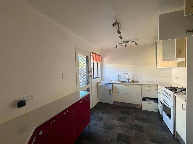 1/23 Darling Street Hughesdale, VIC 3166
