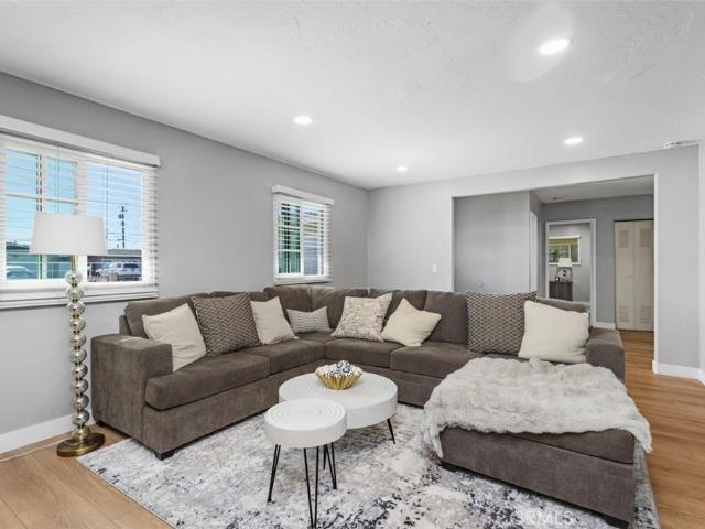 123 E Wilson Ave, Orange, CA 92867 | MLS #SW25252